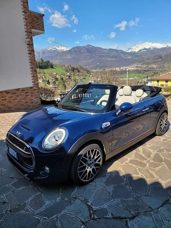 Usata Mini Cooper SD Cabriolet Hype 170 CV (125 kW) 2018 Cabrio