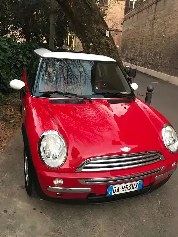 Usata Mini One D 88 CV (64 kW) 2006 Rosso Utilitaria