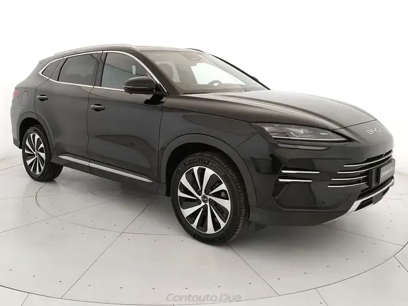 Usata BYD Seal U Boost 218 CV (160 kW) 2025 Delan black SUV