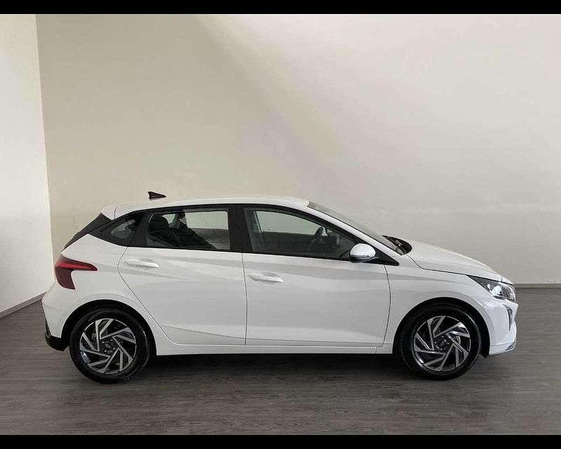 Nuova Hyundai i20 90 CV (66 kW) 2026 Atlaswhite Utilitaria