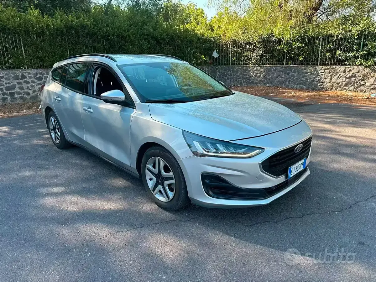 Usata Ford Focus Active X 120 CV (88 kW) 2020 Grigio Station wagon