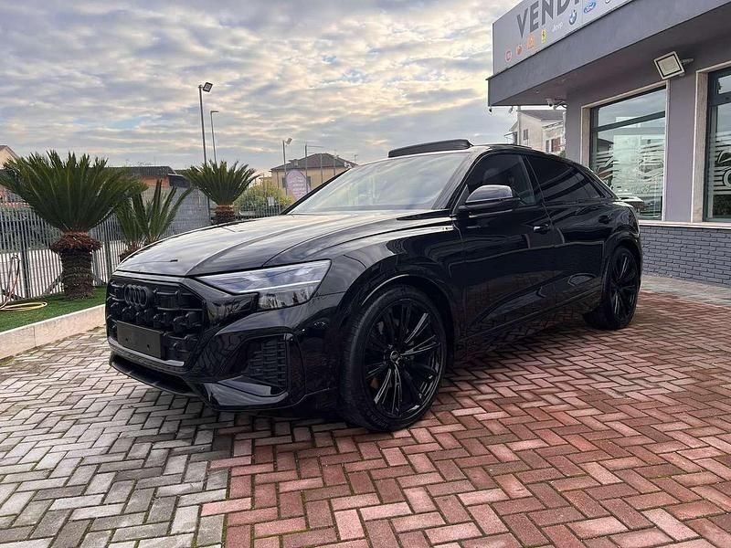 Usata Audi Q8 Sport 286 CV (210 kW) 2024 Nero SUV