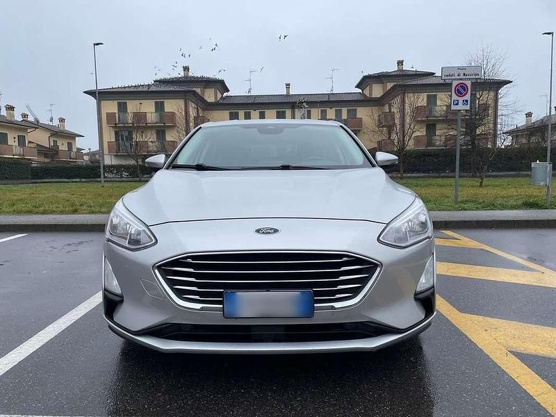 Usata Ford Focus Titanium 120 CV (88 kW) 2019 Argento Berlina