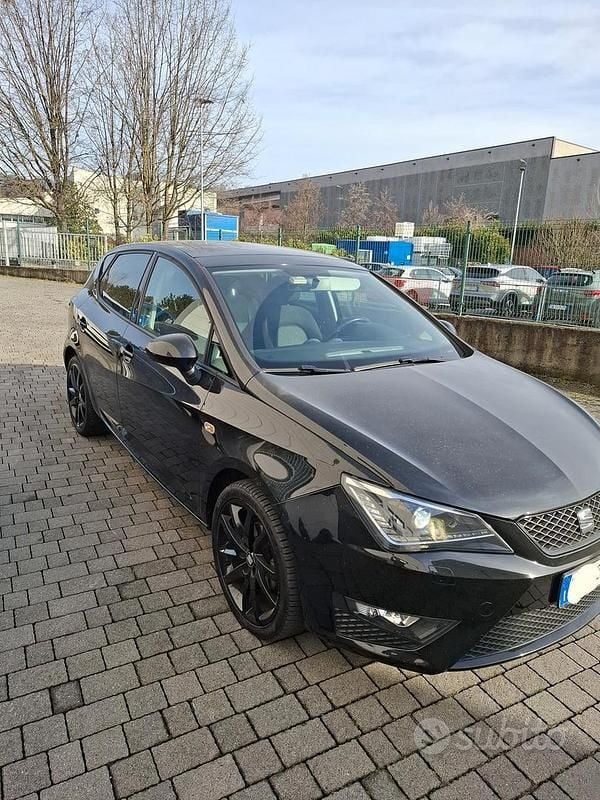 Usata Seat Ibiza Black Edition 90 CV (66 kW) 2017 Nero Berlina