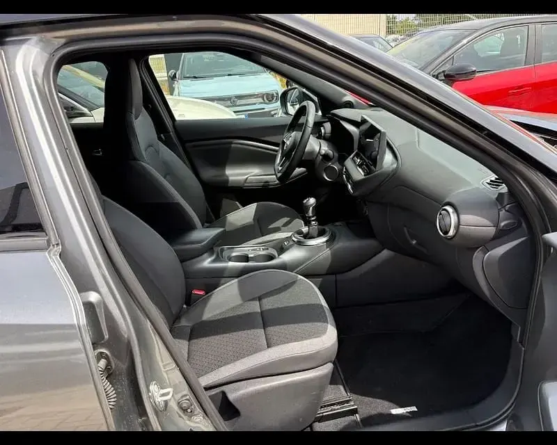 Usata Nissan Juke 114 CV (83 kW) 2025 Grigio SUV