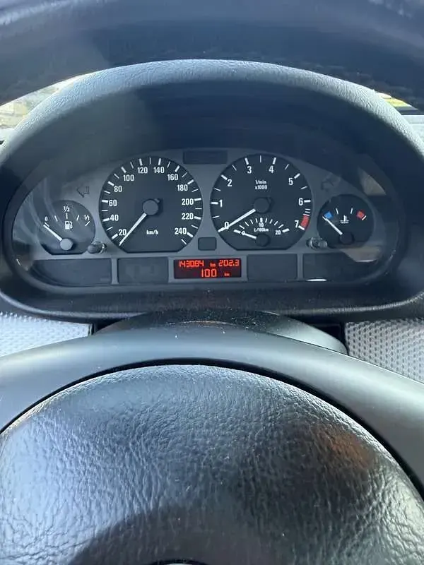 Usata BMW 320 Sport Line 170 CV (125 kW) 2003 Berlina