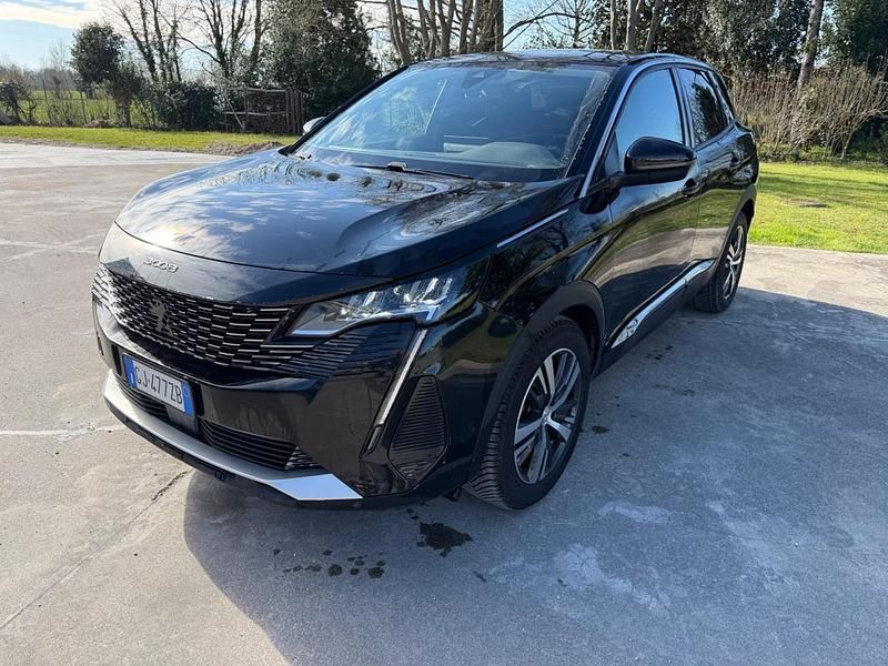 Usata Peugeot 3008 Allure 131 CV (96 kW) 2023 Nero SUV