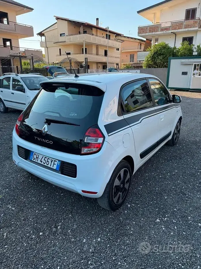 Usata Renault Twingo SE 69 CV (50 kW) 2015 Bianco Utilitaria