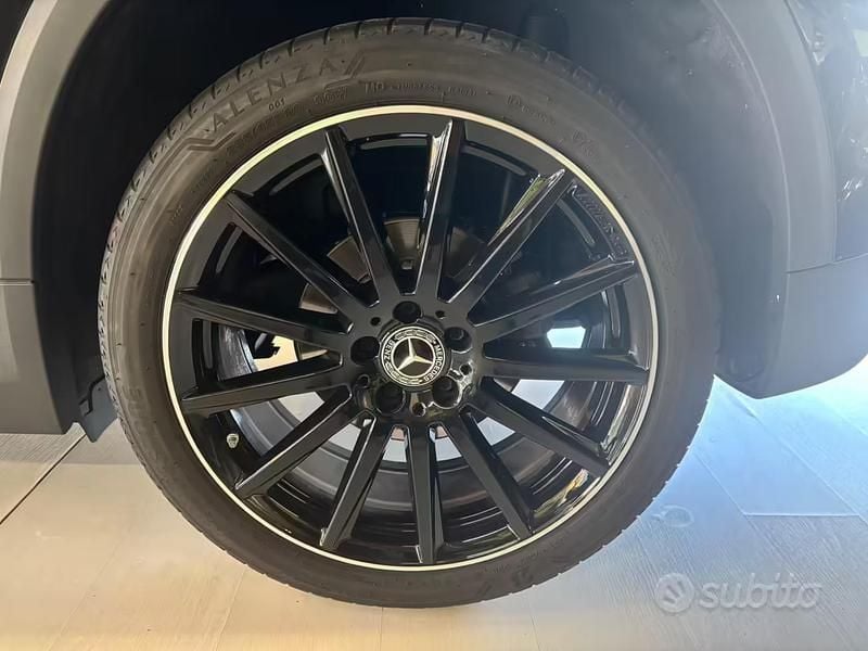 Usata Mercedes GLA200 Premium 150 CV (110 kW) 2023 Nero SUV