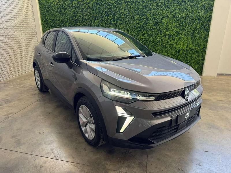 Usata Renault Captur Evolution 101 CV (74 kW) 2025 Grigio SUV