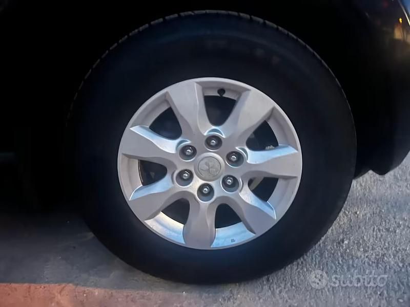 Usata Mitsubishi Pajero 200 CV (147 kW) 2011 SUV