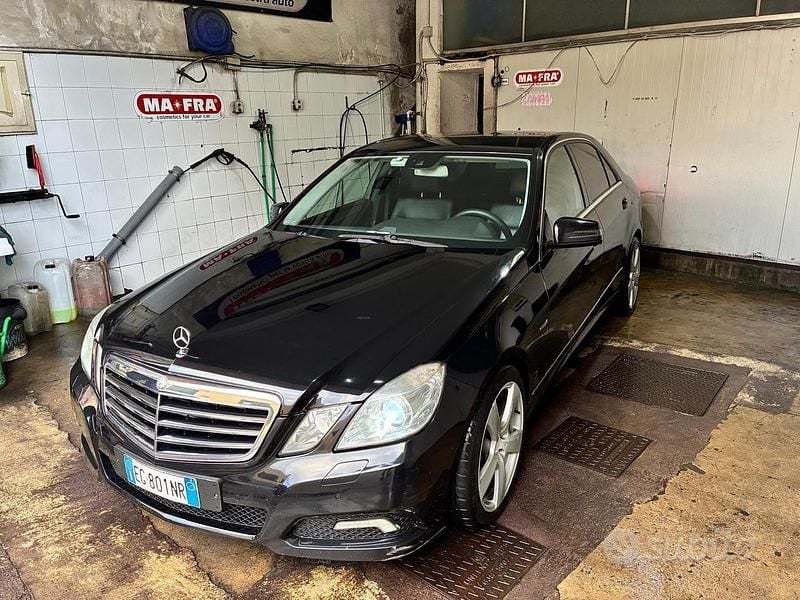 Gebraucht Mercedes E350 231 PS (169 kW) 2009 Limousine