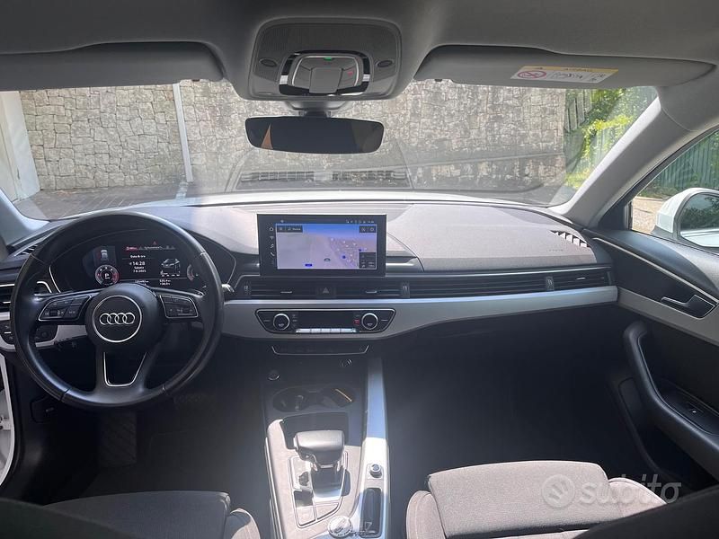 Usata Audi A4 163 CV (119 kW) 2020 Bianco Station wagon