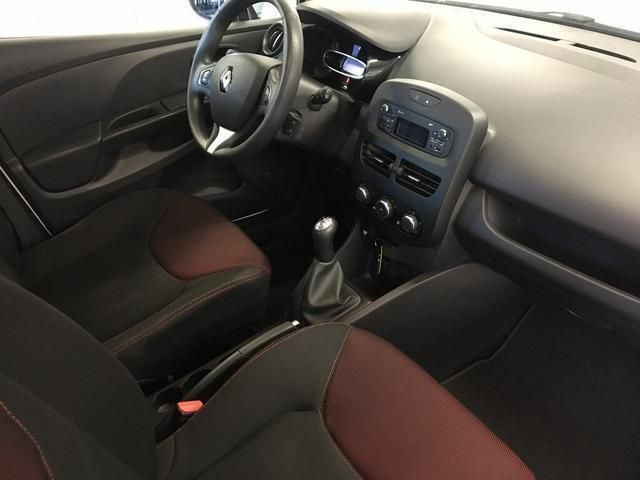 Usata Renault Clio IV Life 74 CV (54 kW) 2015 Bianco Berlina