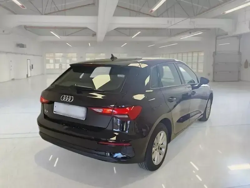 Usata Audi A3 116 CV (85 kW) 2022 Nero Berlina
