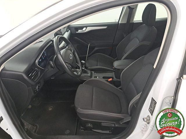 Usata Ford Focus Business Edition 120 CV (88 kW) 2020 Bianco Station wagon