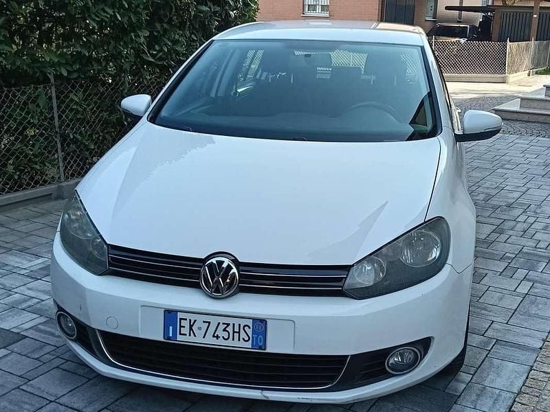 Usata VW Golf VI Highline 102 CV (75 kW) 2011 Bianco Utilitaria