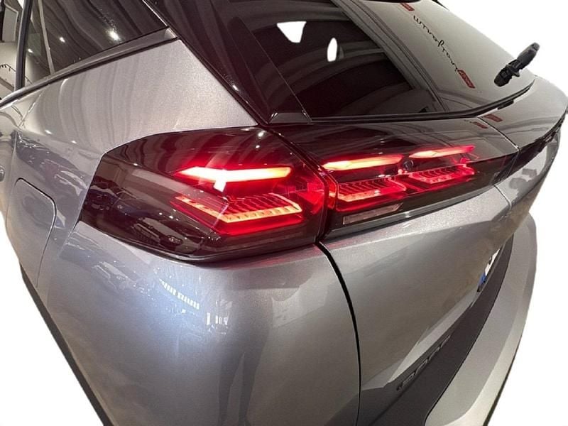 Usata Peugeot 2008 Allure 100 CV (73 kW) 2025 Grigio SUV