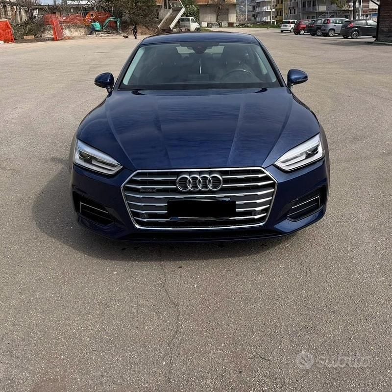Usata Audi A5 Sportback Advanced 190 CV (139 kW) 2018 Blu Utilitaria