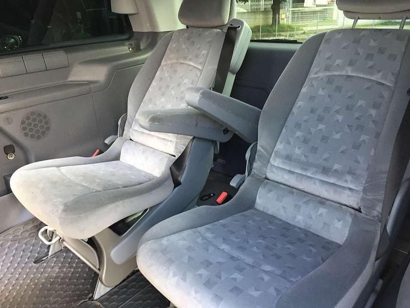 Usata Mercedes Viano 150 CV (110 kW) 2005 Arhgento Monovolume