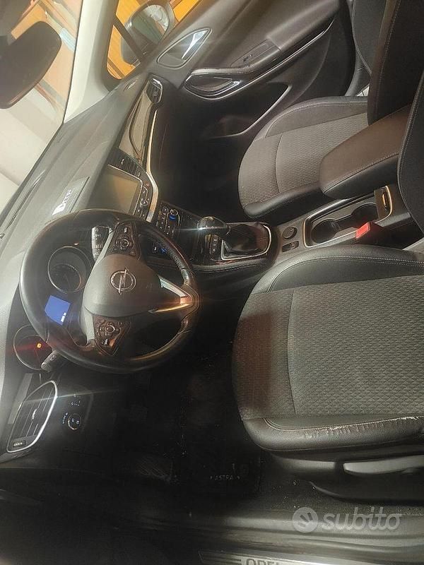 Usata Opel Astra S 110 CV (80 kW) 2015 Grigio Berlina