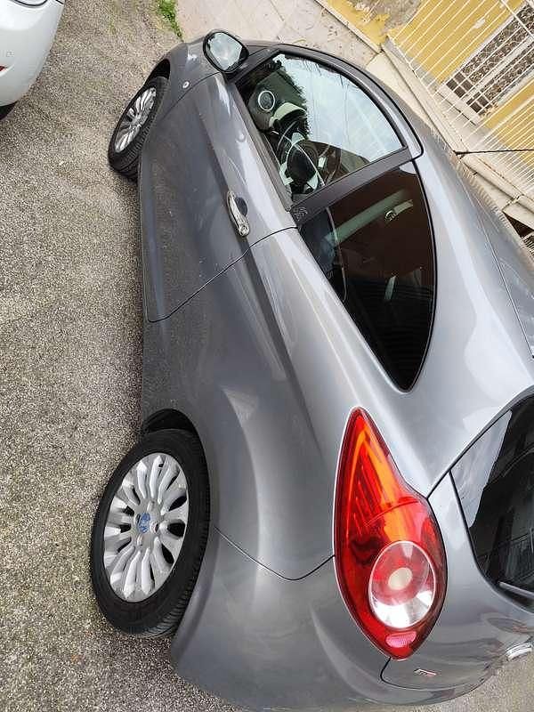 Usata Ford Ka 75 CV (55 kW) 2012 Utilitaria