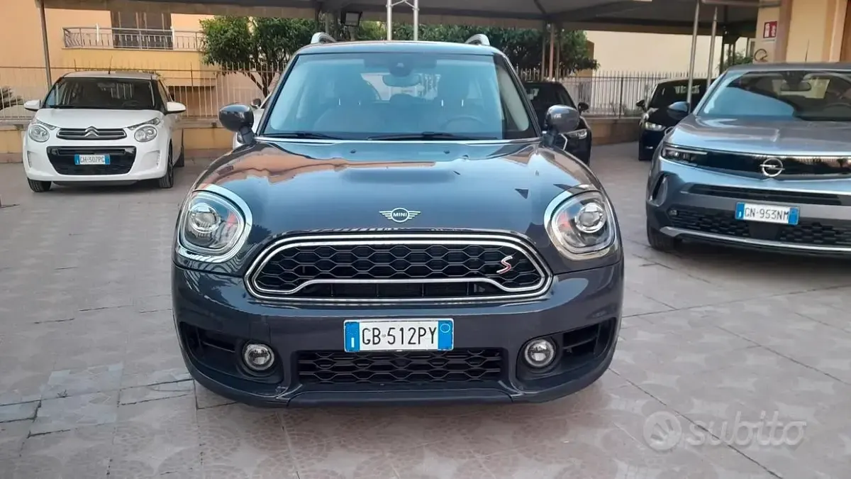 Usata Mini Cooper S Countryman Hype 192 CV (141 kW) 2020 Grigio SUV