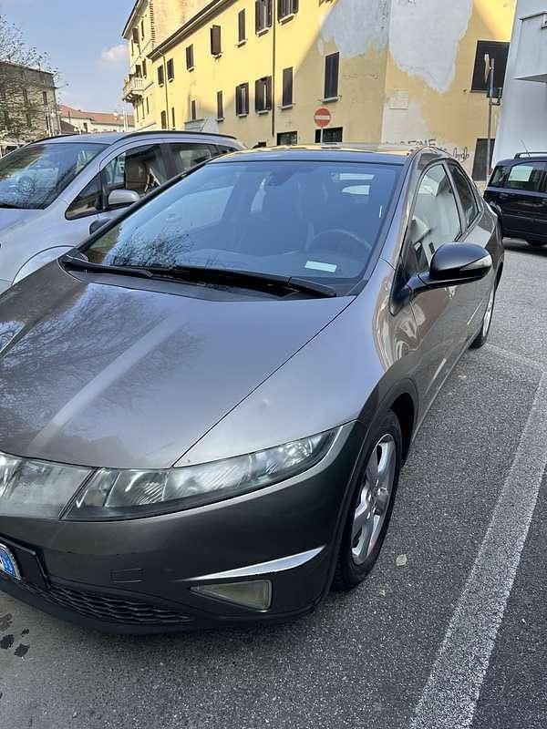 Usata Honda Civic Elegance 83 CV (61 kW) 2008 Berlina