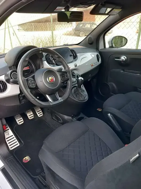 Usata Abarth 595 144 CV (105 kW) 2022 Utilitaria