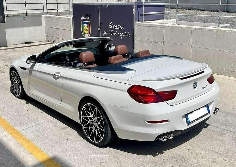 Bianco Usata 2017 BMW 640 Cabriolet M Sport Cabrio | 31.000 € (Buon prezzo) - Immagine 1/4