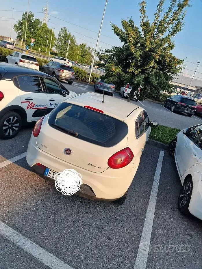 Usata Fiat Bravo 90 CV (66 kW) 2013 Bianco Utilitaria