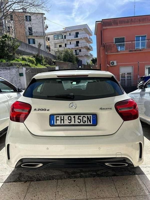 Usata Mercedes A200 Premium 136 CV (100 kW) 2017 Bianco Berlina