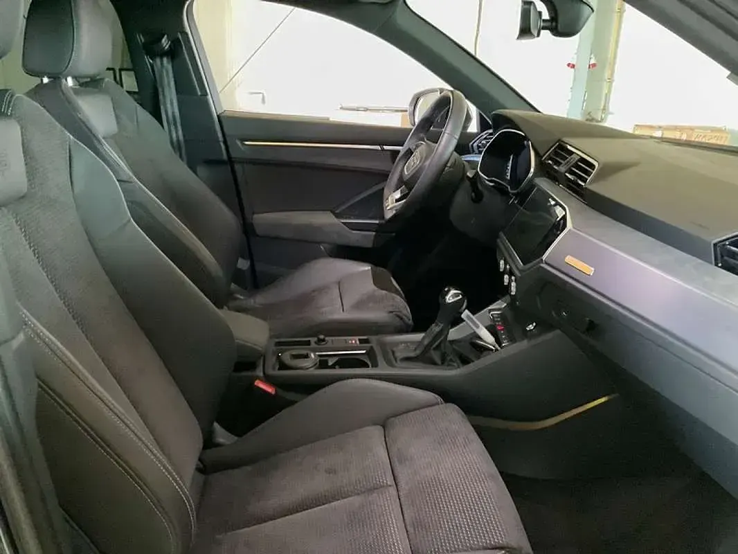Usata Audi Q3 Sportback S-Line 150 CV (110 kW) 2019 Grigio SUV