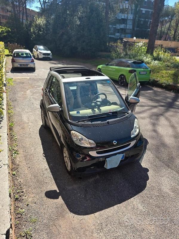 Usata Smart ForTwo Cabrio 71 CV (52 kW) 2010 Nero Cabrio