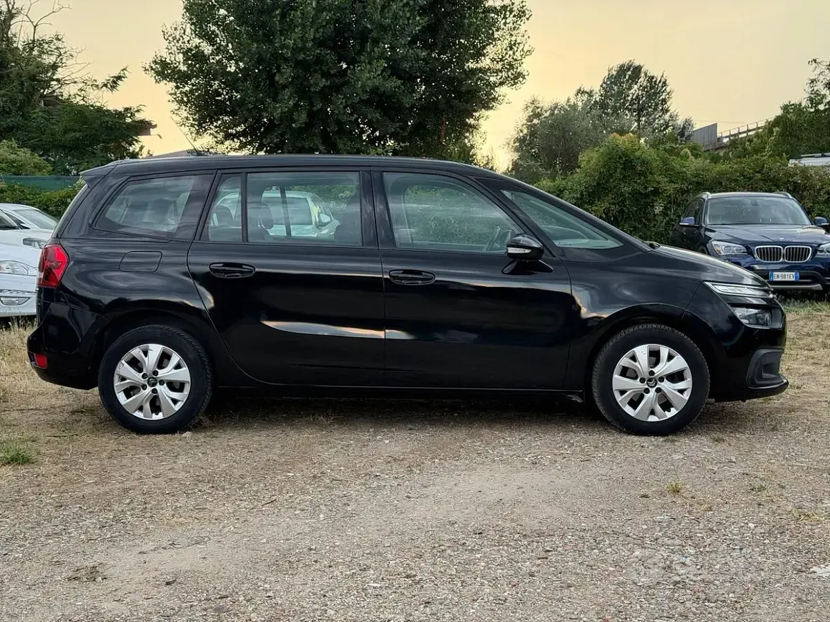 Usata Citroën Grand C4 Picasso 120 CV (88 kW) 2017 Nero Monovolume