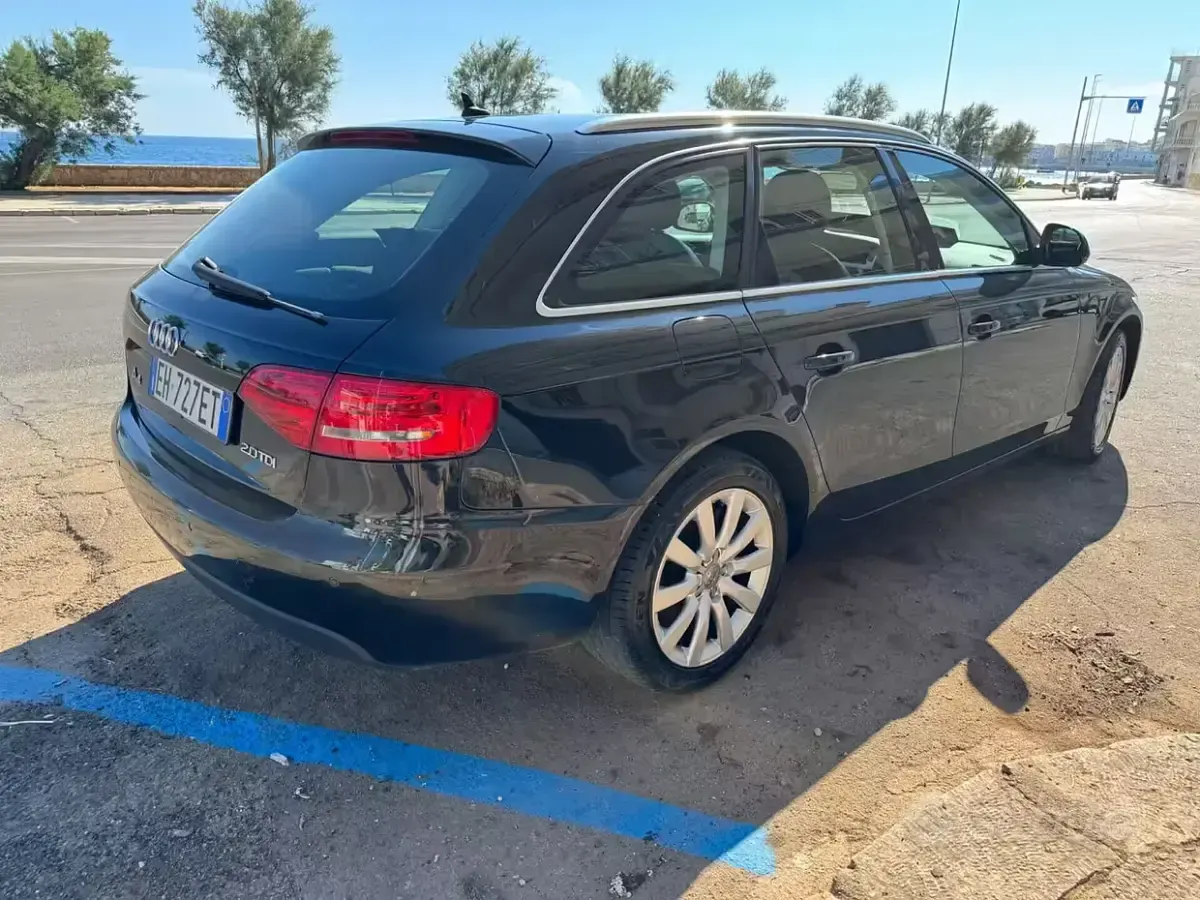 Usata Audi A4 Advanced 143 CV (105 kW) 2009 Nero Berlina