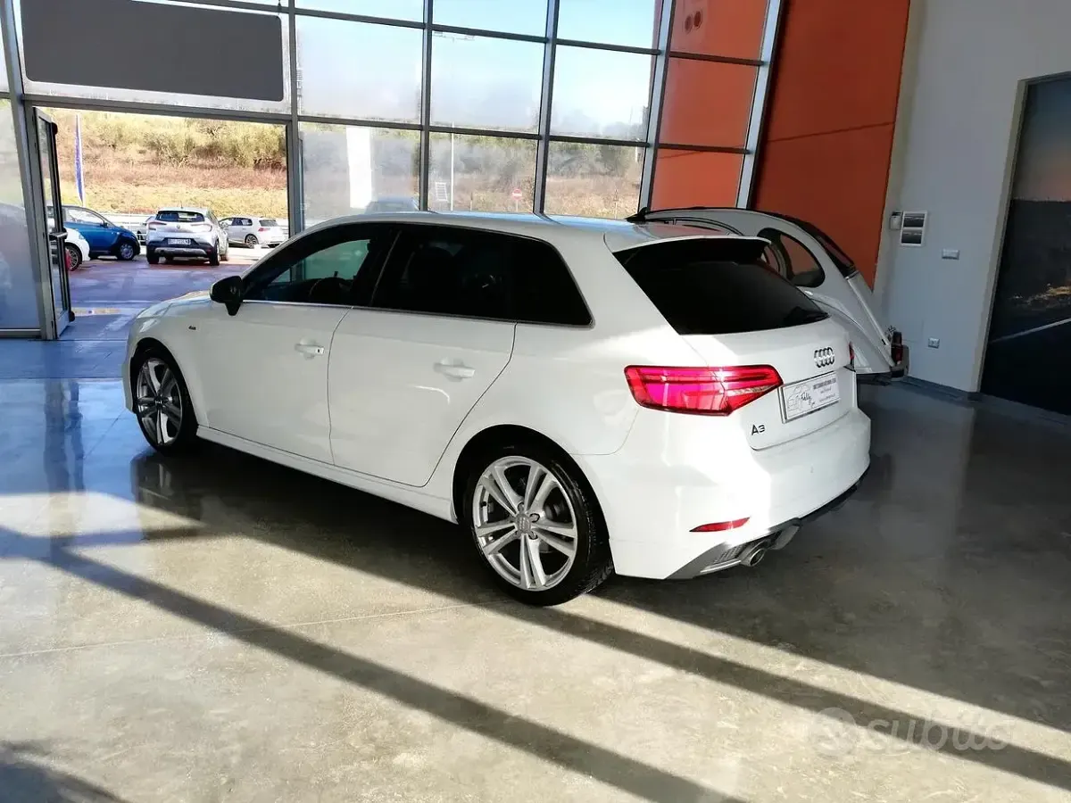 Usata Audi A3 S-Line 116 CV (85 kW) 2020 Bianco Berlina