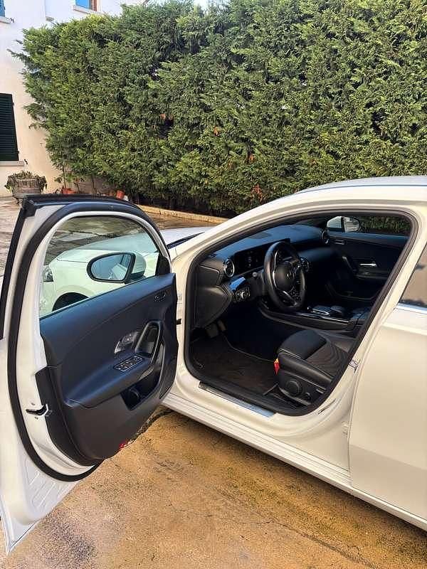 Usata Mercedes A250 Premium 216 CV (158 kW) 2023 Bianco Berlina