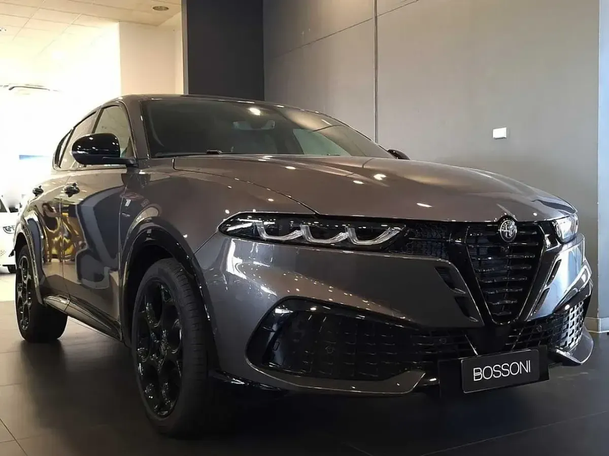 Nuova Alfa Romeo Tonale Ti 175 CV (128 kW) 2026 Grigio SUV