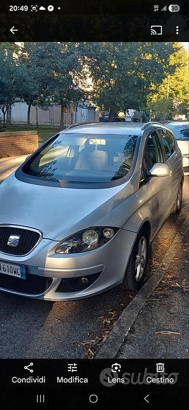 Usata Seat Altea XL 105 CV (77 kW) 2008 Grigio Monovolume