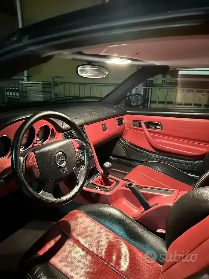 Usata Mercedes SLK200 192 CV (141 kW) 1999 Nero Cabrio