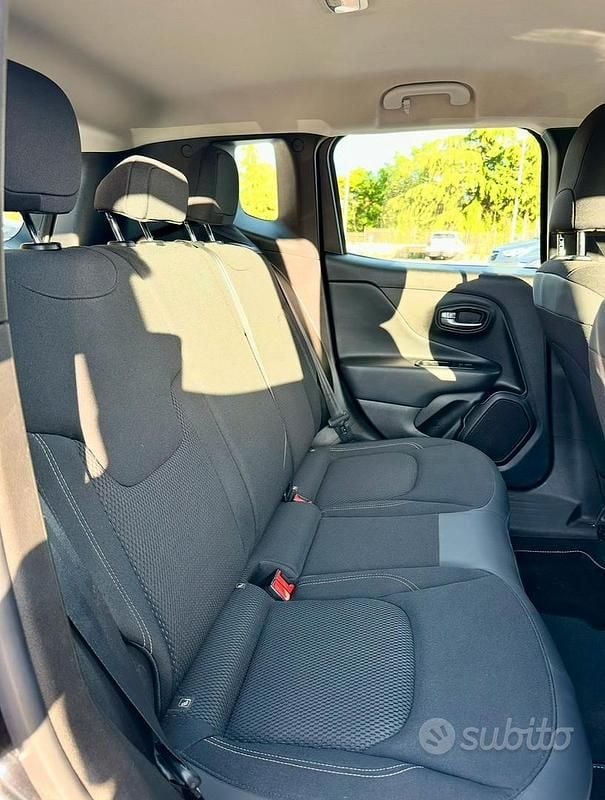 Usata Jeep Renegade Limited 120 CV (88 kW) 2021 Nero SUV