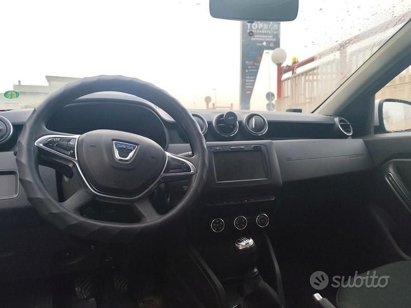 Usata Dacia Duster 100 CV (73 kW) 2018 Blu SUV
