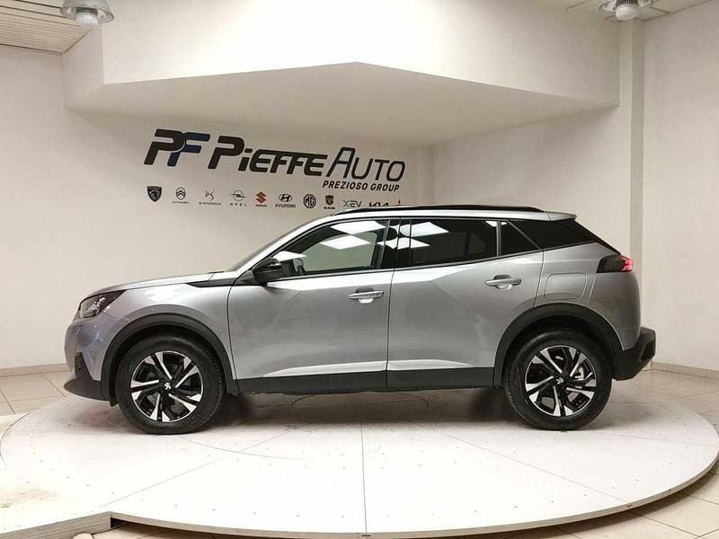 Usata Peugeot 2008 Allure 131 CV (96 kW) 2023 Grigio SUV