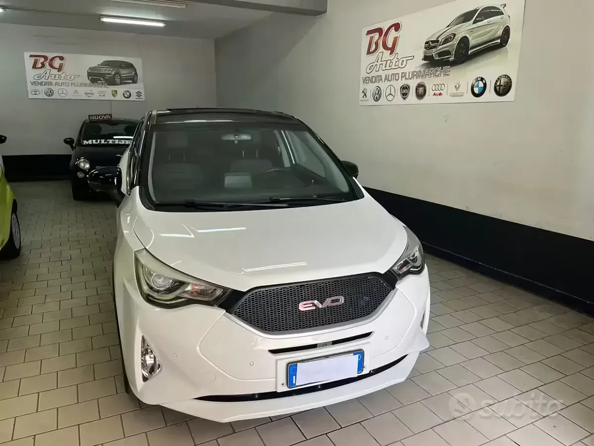Usata EVO Evo 4 114 CV (83 kW) 2021 Bianco SUV