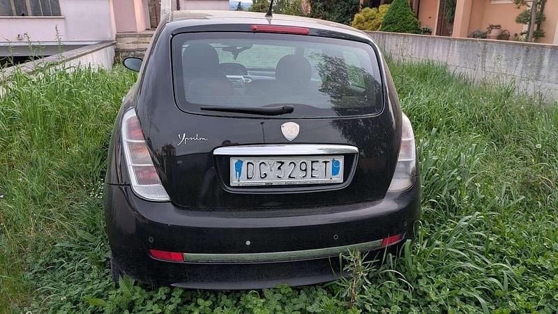 Usata Lancia Ypsilon 60 CV (44 kW) 2007 Utilitaria