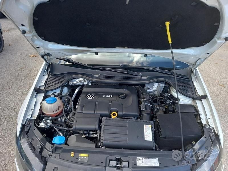 Usata VW Polo Trendline 75 CV (55 kW) 2015 Bianco Berlina