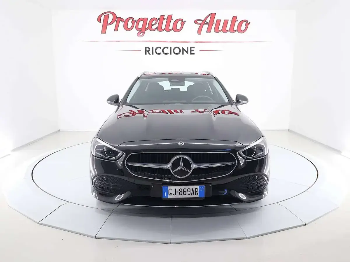 Usata Mercedes C220 Business 200 CV (147 kW) 2022 Nero Station wagon