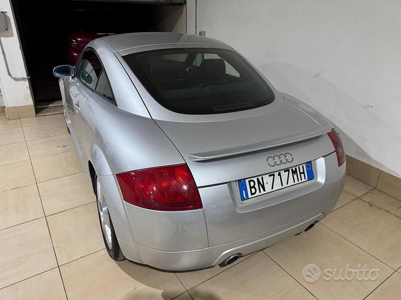 Usata Audi TT 225 CV (165 kW) 2001 Argento Coupé