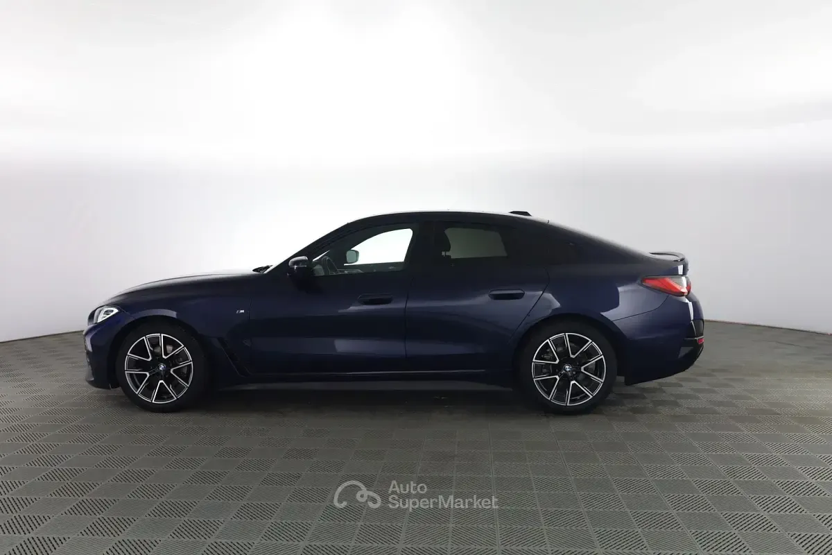Usata BMW 420 M Sport 190 CV (139 kW) 2022 Blu Coupé